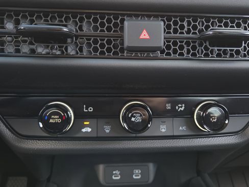 New 2026 Honda HR-V LX image 29