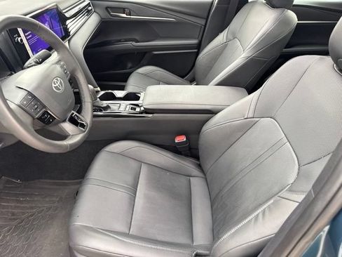 Used 2025 Toyota Camry XSE w/ Premium Package FWD image 15