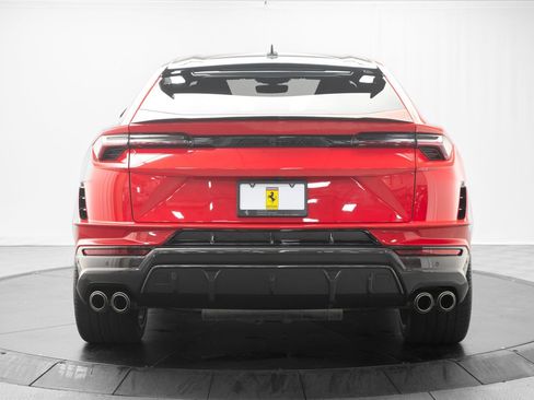 Used 2024 Lamborghini Urus Performante AWD/4WD image 6