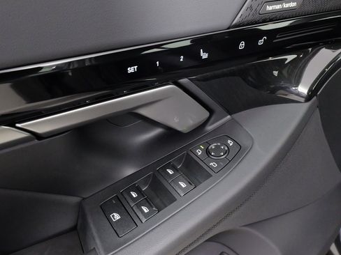 Used 2024 BMW 530i image 29