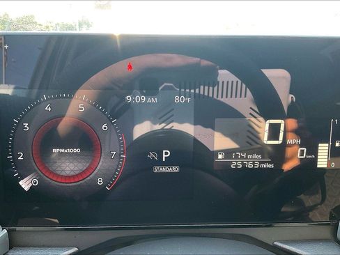 Certified 2025 Nissan Kicks SV FWD image 21