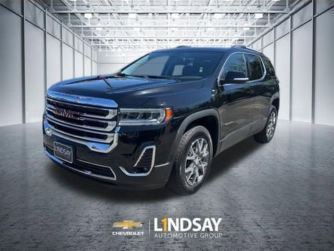 Used 2023 GMC Acadia SLT image 2