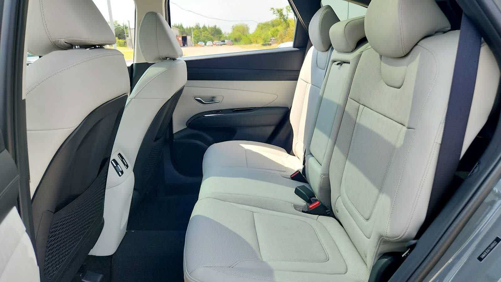New 2026 Hyundai Tucson Limited FWD image 26