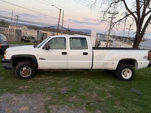Used 2006 Chevrolet Silverado 3500 4x4 Crew Cab image 4