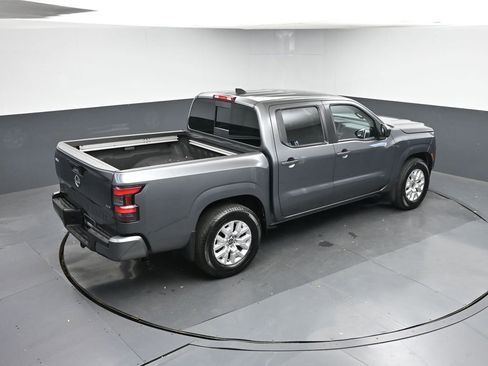 Used 2024 Nissan Frontier SV w/ SV Convenience Package image 40