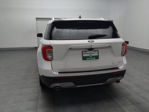 Used 2022 Ford Explorer Limited w/ Equipment Group 301A RWD image 6