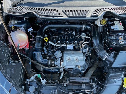 Used 2019 Ford EcoSport SE image 28
