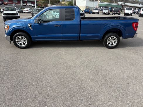 Used 2022 Ford F150 XLT w/ Trailer Tow Package image 6