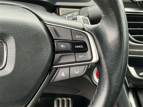 Used 2022 Honda Accord Sport image 17
