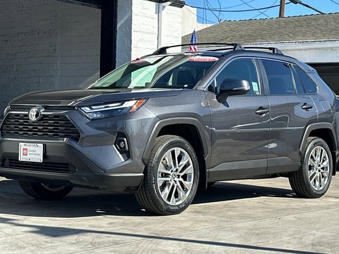 Certified 2023 Toyota RAV4 XLE Premium image 8