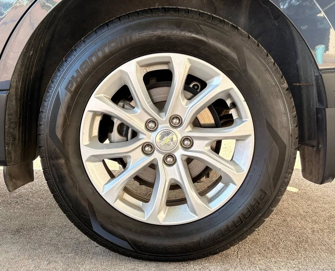 Used 2018 Chevrolet Equinox LT w/ LPO, Protection Package FWD image 12