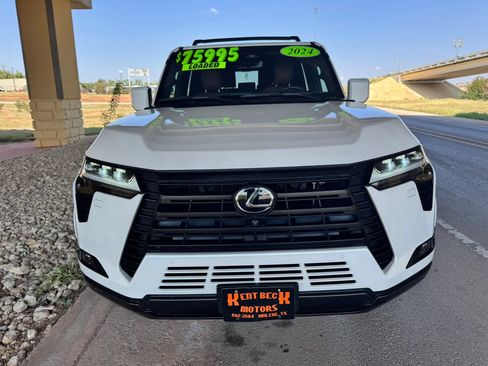 Used 2024 Lexus GX 550 w/ Accessory Package (Z1) AWD/4WD image 8