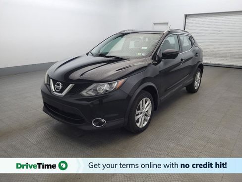Used 2017 Nissan Rogue Sport SV w/ SV Premium Package image 1