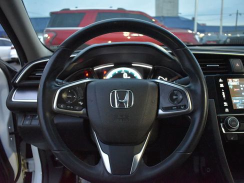 Used 2017 Honda Civic Touring image 17