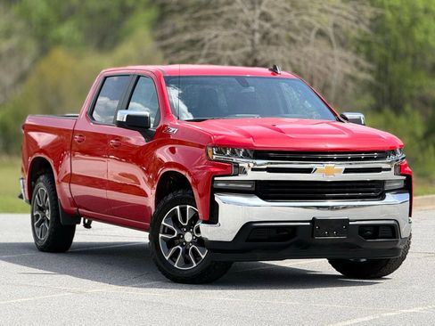 Used 2021 Chevrolet Silverado 1500 LT w/ Z71 Off-Road Package image 13