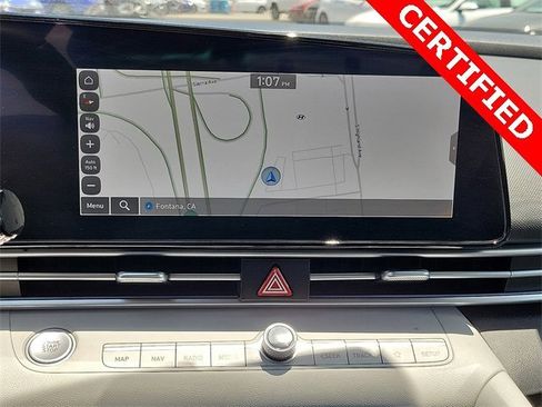 Used 2024 Hyundai Elantra Limited image 8