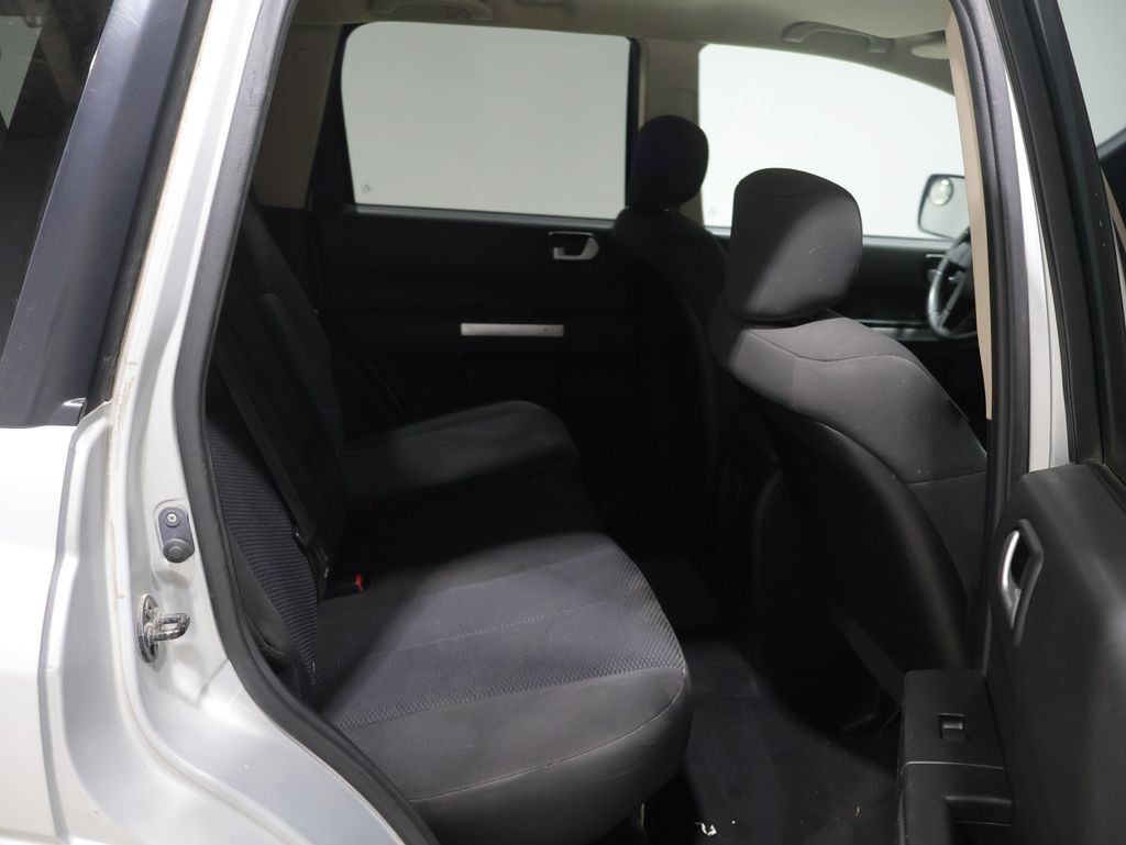 Used 2008 Mitsubishi Endeavor LS AWD/4WD image 8
