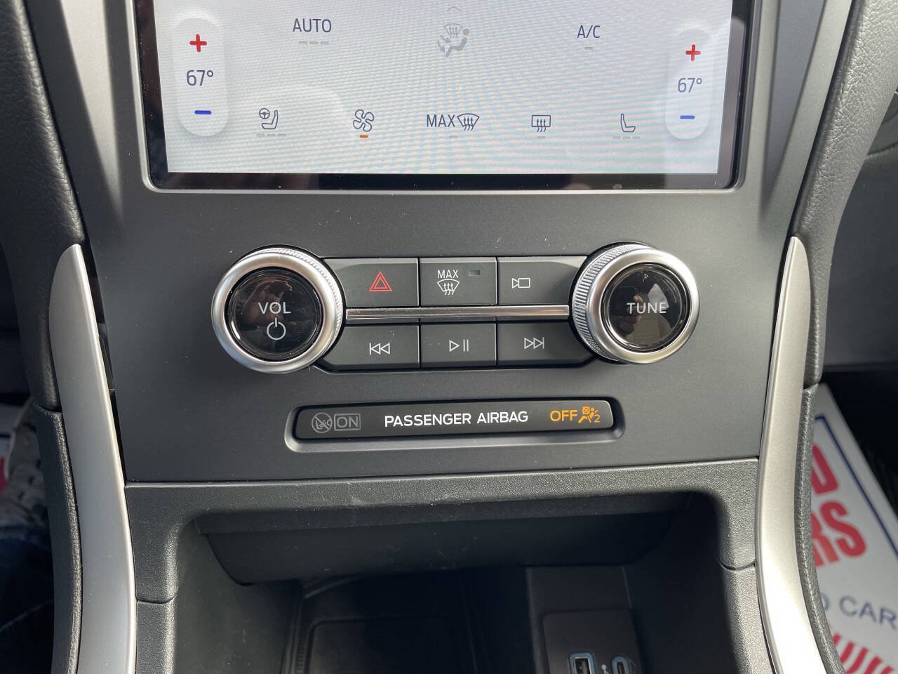 Used 2024 Ford Edge SEL w/ Convenience Package AWD/4WD image 20