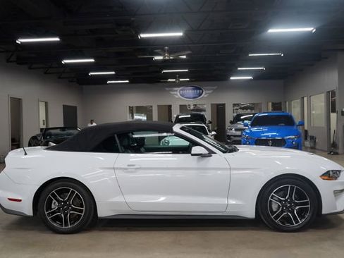 Used 2020 Ford Mustang Premium RWD image 6
