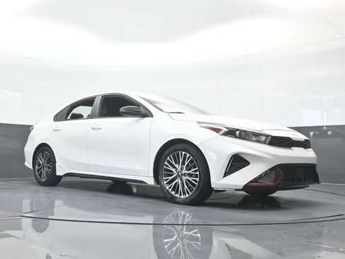 Used 2022 Kia Forte GT-Line w/ GT-Line Technology Package FWD image 57