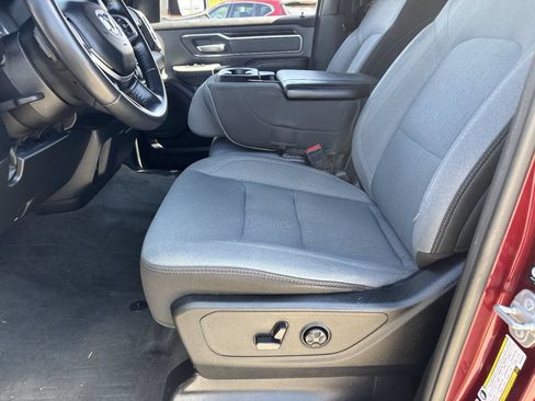 Used 2021 RAM 1500 Big Horn AWD/4WD image 17