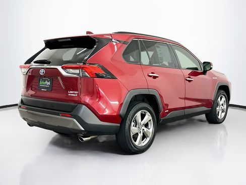 Used 2019 Toyota RAV4 Limited AWD/4WD image 9
