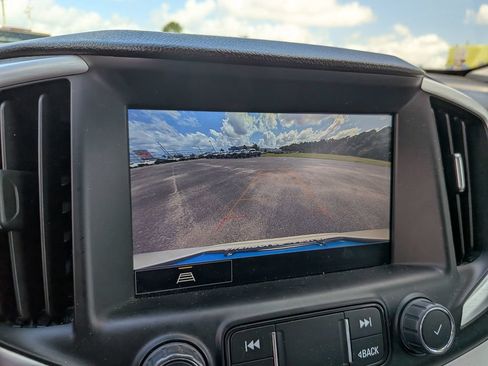 Used 2023 GMC Terrain SLT FWD image 24