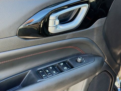 Used 2023 Jeep Compass Trailhawk image 22