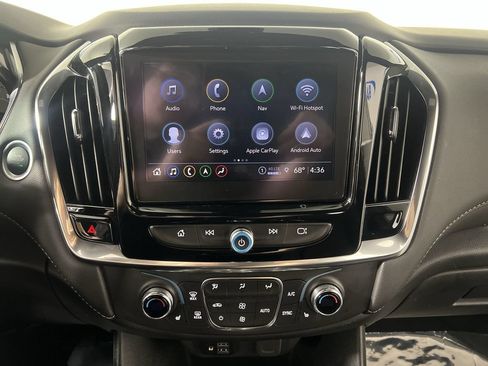 Certified 2023 Chevrolet Traverse LT w/ LT Premium Package AWD/4WD image 12