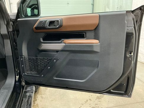 Used 2023 Ford Bronco Outer Banks image 32