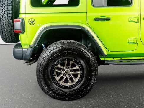 Used 2025 Jeep Wrangler Unlimited Rubicon 392 AWD/4WD image 8