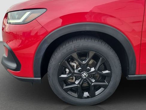 Used 2023 Honda HR-V Sport image 17