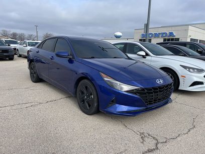 Used 2022 Hyundai Elantra SEL w/ Cargo Package