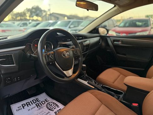 Used 2015 Toyota Corolla LE Premium image 23