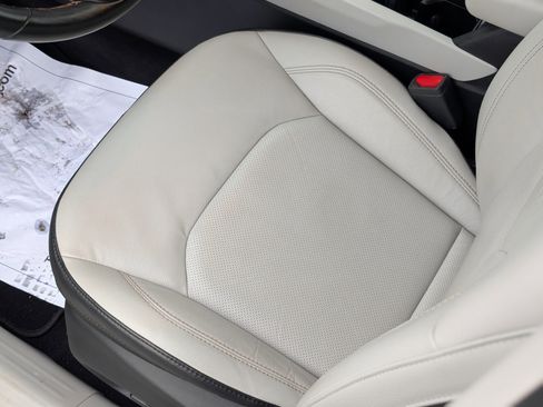 Used 2022 Jeep Compass Limited image 31