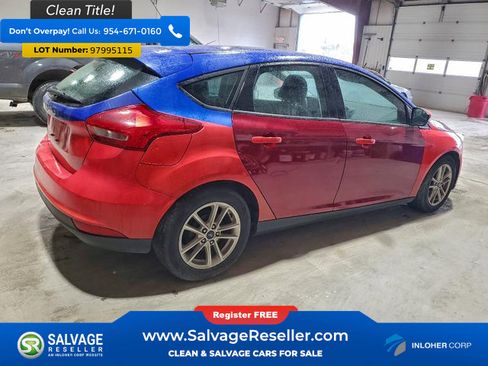 Used 2017 Ford Focus SE image 4