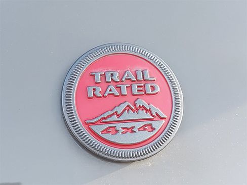 Used 2022 Jeep Compass Trailhawk w/ Trailhawk Convenience Group image 41