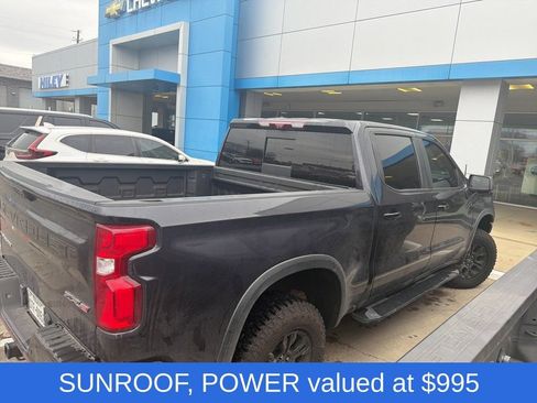 Used 2022 Chevrolet Silverado 1500 ZR2 w/ Technology Package AWD/4WD image 4