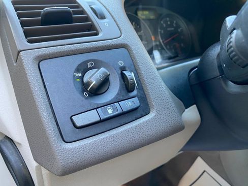 Used 2009 Volvo S40 2.4i image 55