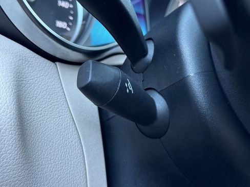 Used 2021 Mercedes-Benz GLC 300 GLC 300 w/ Premium Package image 18