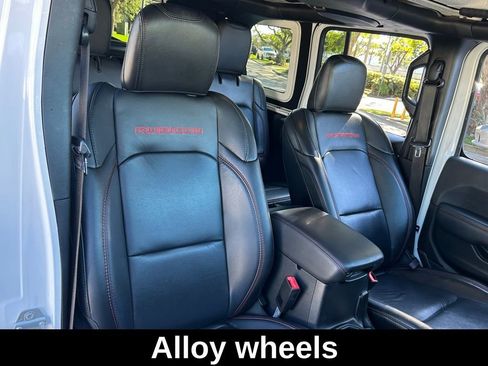 Certified 2020 Jeep Wrangler Unlimited Rubicon image 35