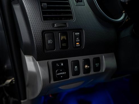 Used 2014 Toyota Tacoma 4x4 Double Cab image 37