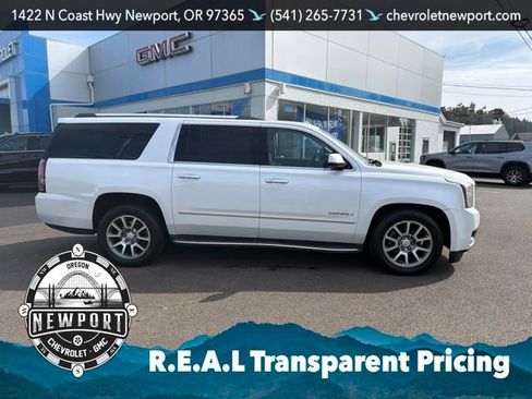 Used 2016 GMC Yukon XL Denali AWD/4WD image 4