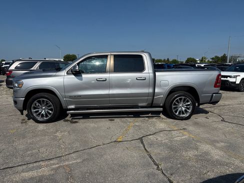 Used 2022 RAM 1500 Laramie w/ Sport Appearance Package AWD/4WD image 8