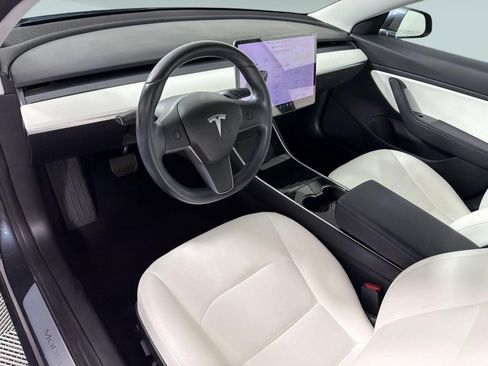 Used 2018 Tesla Model 3 Long Range AWD/4WD image 4