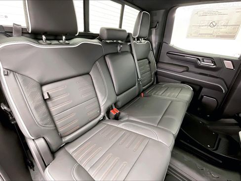 New 2026 GMC Sierra 1500 AT4X image 10
