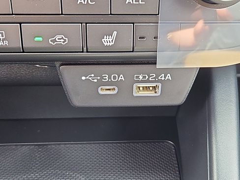 New 2026 Subaru Outback Premium image 10