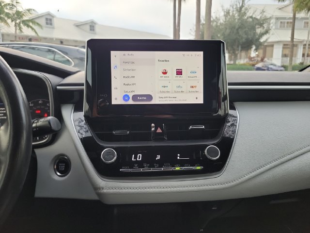 Used 2024 Toyota Corolla SE FWD image 19