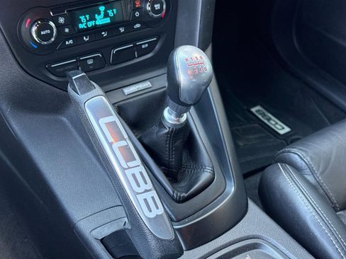Used 2013 Ford Focus ST FWD image 29