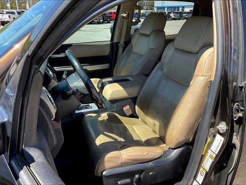 Used 2019 Toyota Tundra Limited image 26